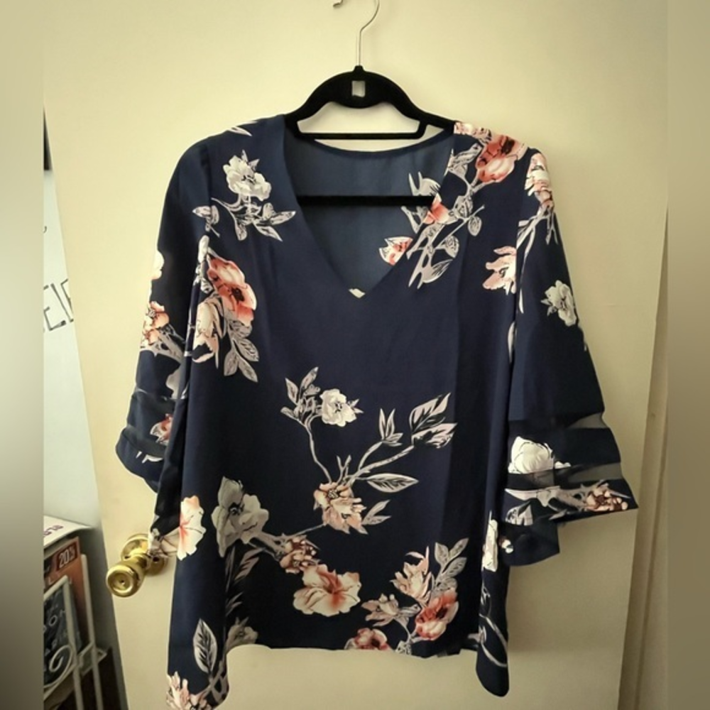 ‎Blouse